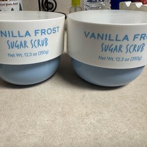 Vanilla Frost Sugar Scrub Set